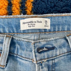 A&F vintage stretch skinny jeans